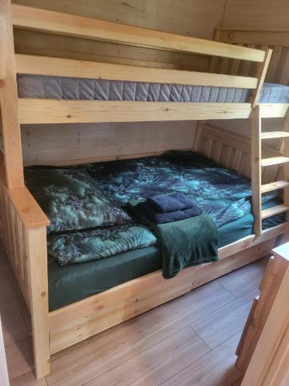 Dzik W Zagrodzie Hotel Borsk Luaran gambar
